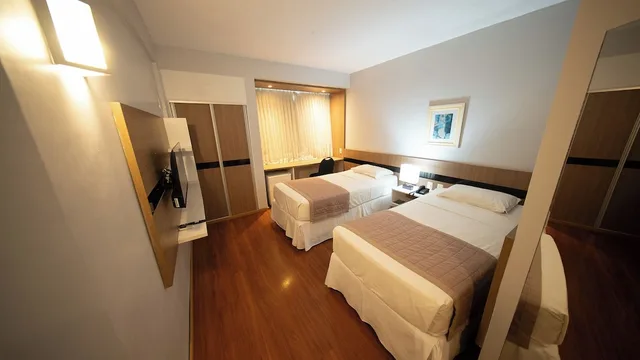 غرفة ديلوكس بسريرين منفصلين، Hotel Serrano 3/10