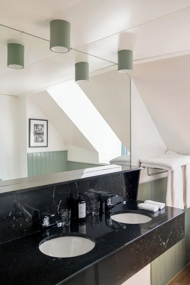 غرفة كلاسيكية بسريرين منفصلين، Hotel Real Nyon 10/10
