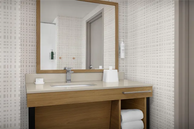 جناح بسريرين كوين بحوض استحمام لذوي الإعاقة، Hampton Inn And Suites Phoenix Glendale Westgate Az 5/7