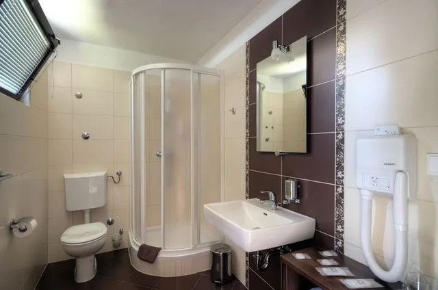 غرفة سوبيريور بسريرين منفصلين، Plitvice Holiday Resort 9/9