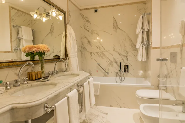 جناح، Bernini Palace Hotel 1/2