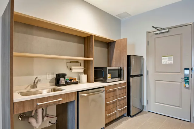 استوديو بسريرين كوين لذوي الإعاقة، Home2 Suites By Hilton Charleston West Ashley 7/7