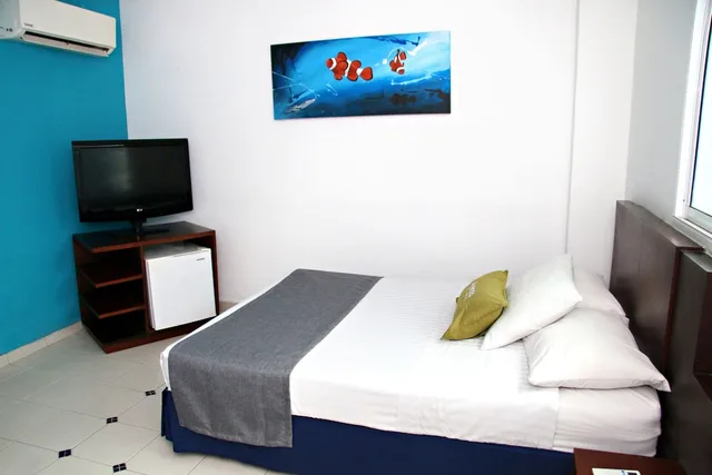 غرفة رباعية بسرير مزدوج وسريرين منفصلين، Ayenda 1801 El Oceano 3/4