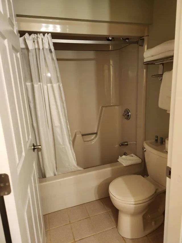 غرفة بسرير كينج، Best Western White House Inn 6/10