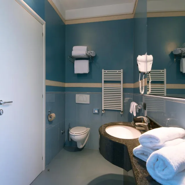 غرفة ثلاثية، CDH Hotel La Spezia 9/10