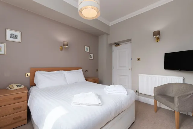 غرفة بسرير مزدوج، Windermere Manor 2/7