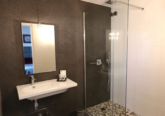 غرفة جونيور، Les Criquets HÔtel Restaurant Spa 3/3