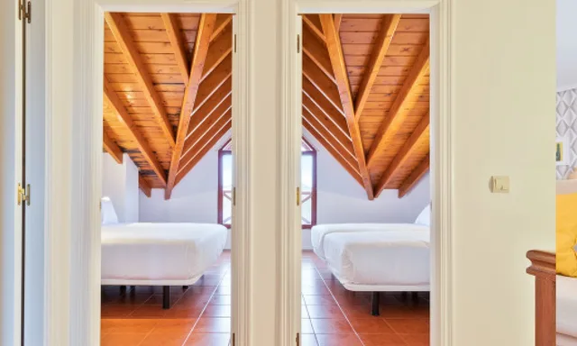 Duplex, 3 Rooms, Premium, Sea View, Abba Comillas Apartments 1/1