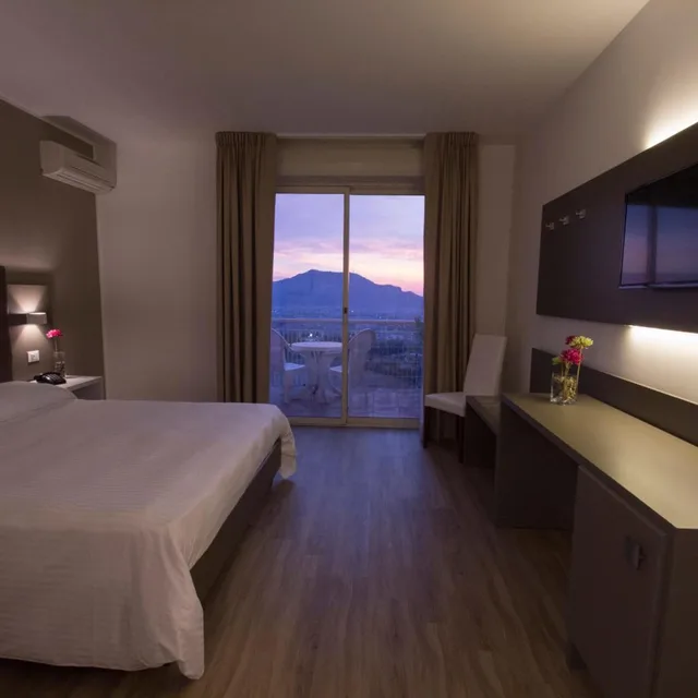 غرفة سوبيريور بسرير مزدوج بإطلالة، Hotel Bel 3 3/10