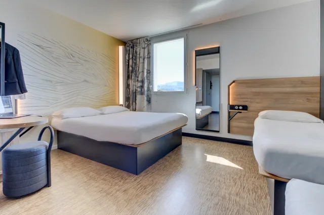 غرفة قياسية رباعية، B&B Hotel Marseille Prado Velodrome 2/3