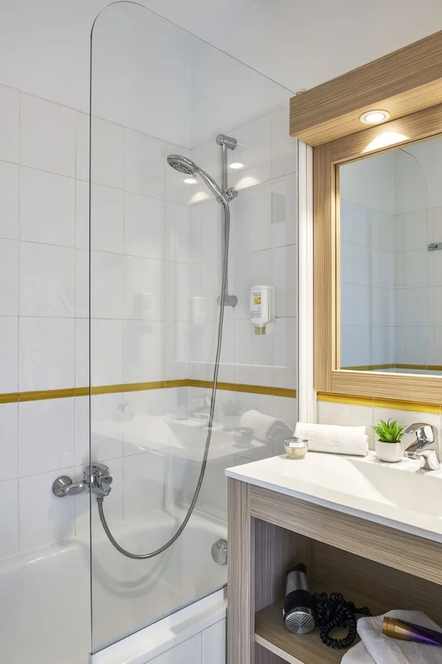 شقة سوبيريور بسرير مزدوج بشرفة بغرفة نوم واحدة مع أريكة، Aparthotel Adagio access Nice Magnan 2/4