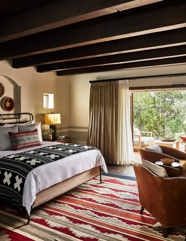 Room, King Bed, Resort View, Accessible، Bishops Lodge Ranch Resort And Spa 1/1