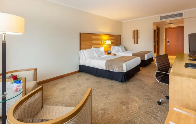 غرفة قياسية بسريرين كوين، Sonesta Hotel Osorno 3/6