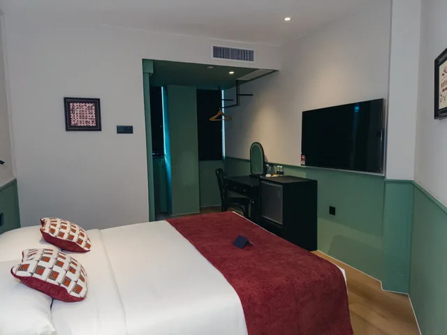 غرفة ديلوكس بسرير كوين، OYO 1007 Grand Supreme Hotel 1/1