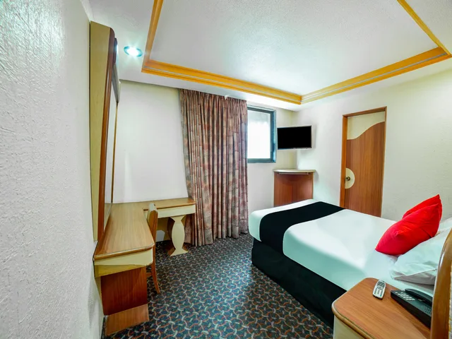 غرفة قياسية، Hotel Antas 1/5