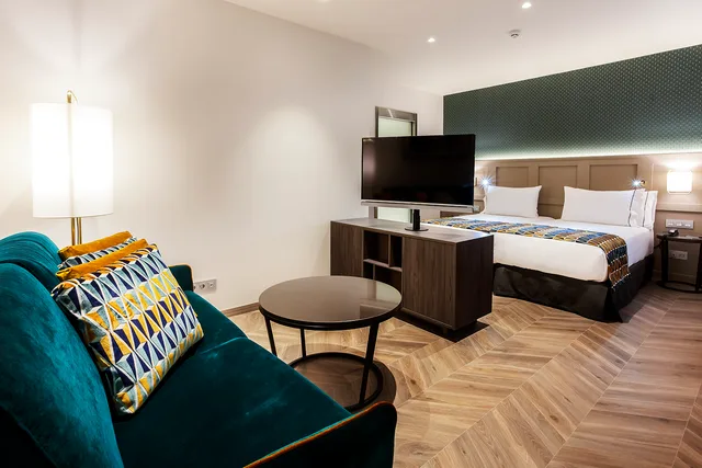 غرفة عائلية، Eurostars Puerta Real 3/3