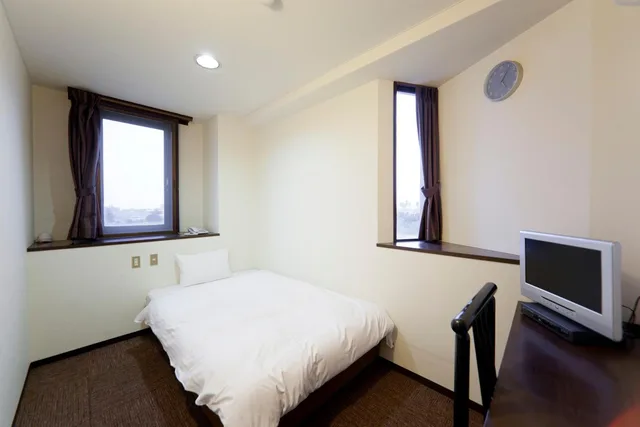 Room Assigned on Arrival, Athena Kaigetsu 4/4