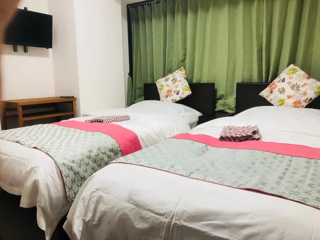 غرفة عائلية بحمام خاص، GreenHotel 1/2