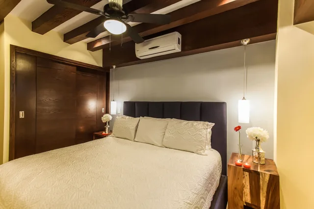 Mezzanine, 2 Bedrooms, Deluxe, Town House, 2 King Beds، Resorts By Pinnacle 220 1/7