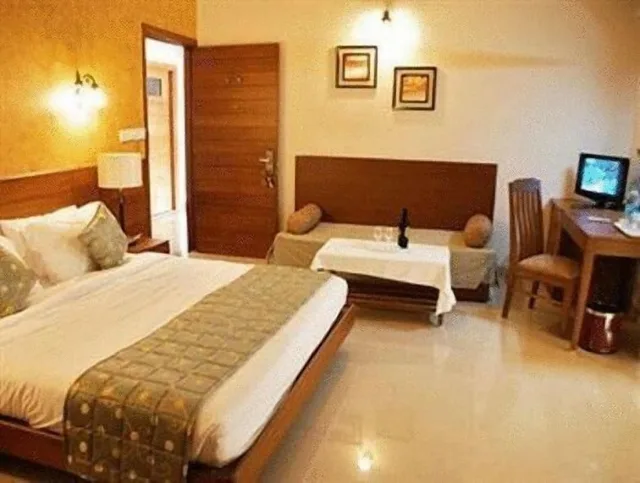 غرفة بريميوم بسرير كينج، Sun City Hotel 2/4