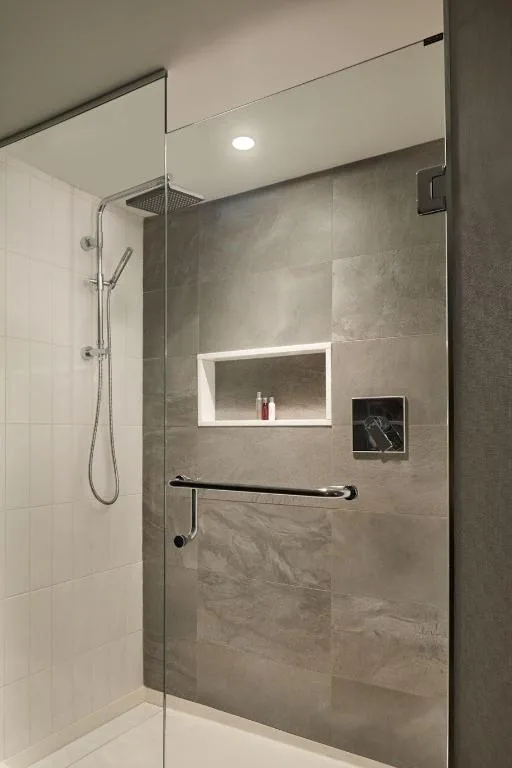 استوديو كبير بسرير كينج، Toronto Marriott City Centre Ex Renaissance Toronto Hotel 2/2