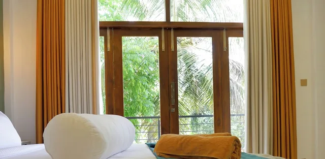 غرفة بريميير بسرير كينج، Nine Arch Holiday Resort 6/10