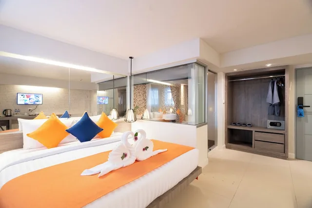 غرفة سوبيريور بسرير كينج، Silla Loft 2/10