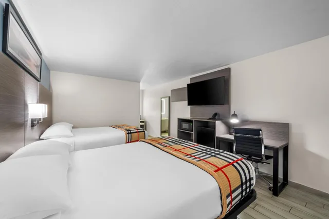 غرفة رباعية بسريرين كوين، Rodeway Inn Lake Wales - Winter Haven 1/7