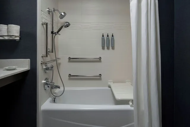 جناح تنفيذي بسرير كينج بغرفة نوم واحدة مع أريكة، Residence Inn By Marriott Washington 3/3