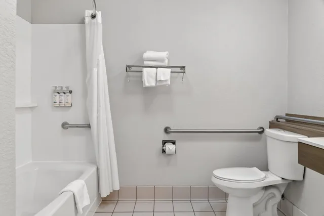 غرفة بسريرين كوين، Holiday Inn Express Lapeer 6/6