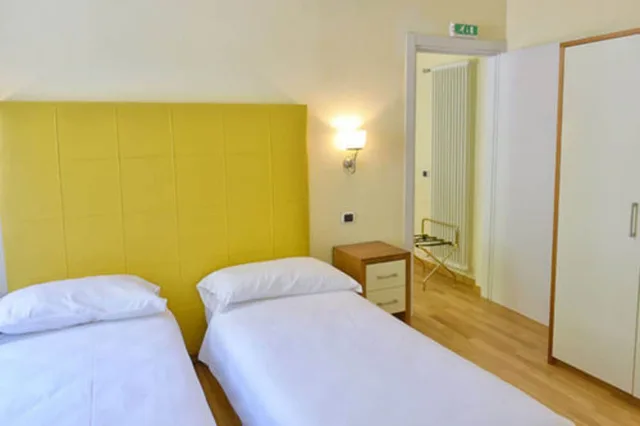 غرفة متصلة عائلية بسرير كوين وسريرين منفصلين بغرفتي نوم، HOTEL VILLA BELVEDERE 1/4
