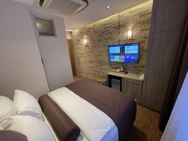 غرفة قياسية بسرير كوين، Weingart Seaside Hotel 1/5