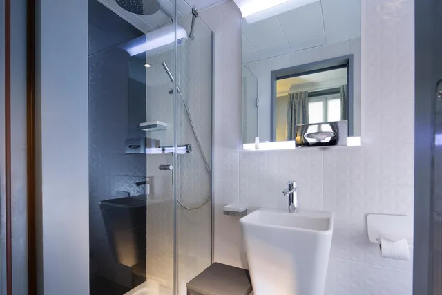 غرفة ثلاثية بسرير كينج، Hotel Palym 7/7