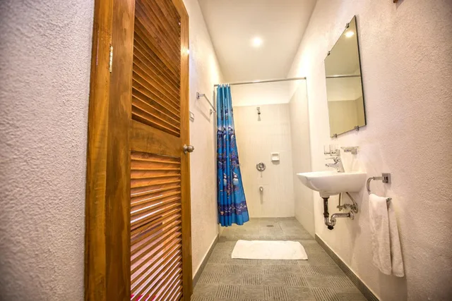 غرفة بسرير كوين بإطلالة على الحديقة، Salamangka Beach And Dive Resort 4/4