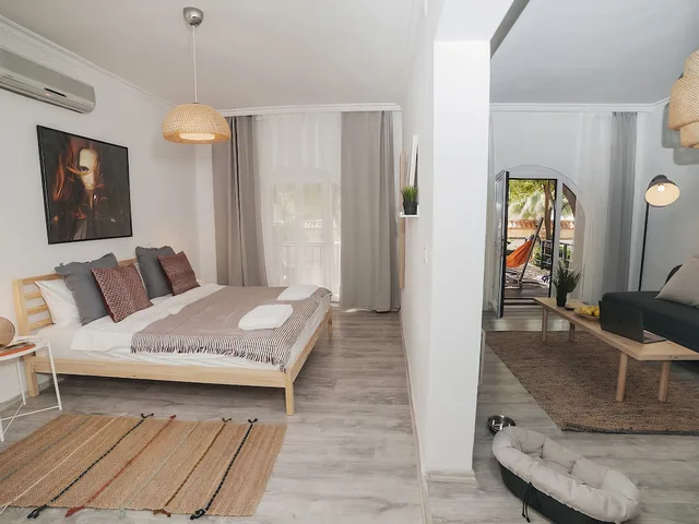 1 Bedroom, Comfort, Apartment, Queen Bed, Sofa, Terrace, Garden Area، True Blue Boutique Hotel Kalkan 1/3