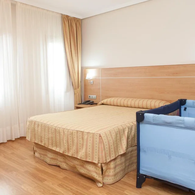 غرفة بسرير مزدوج أو سريرين منفصلين، Hotel Las Anclas 6/10