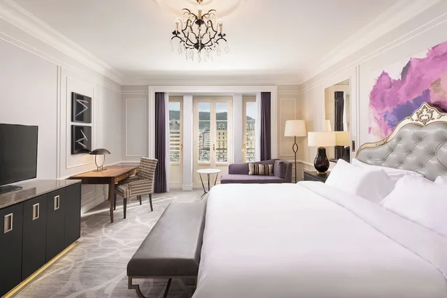 غرفة بريميوم بسريرين منفصلين بإطلالة على النهر، Hotel Maria Cristina A Luxury Collection Hotel 1/7