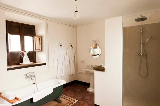 جناح بسرير كوين، Hotel Cortijo del Marques 6/6