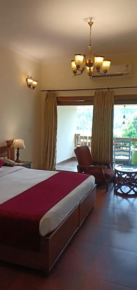 فيلا بريميوم بسريرين منفصلين بإطلالة على البحيرة، Fragrant Nature Backwater Resort & Ayurveda Spa 4/5