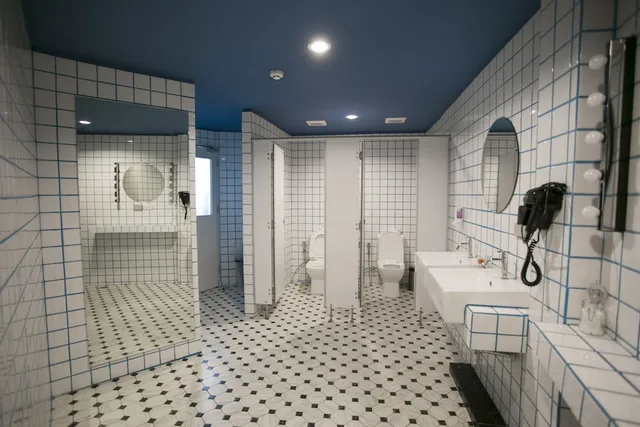 سكن مشترك للنساء، Yaks Hostel 2/2