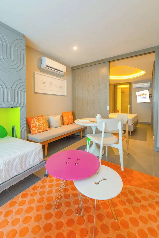 Swim Up, Suite, King Bed, Murphy Bed, Ocean Front, Sofa، Nickelodeon Hotels and Resorts Riviera Maya All Inclusive 2/3