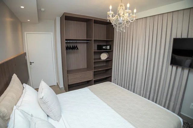 غرفة ديلوكس رباعية بسريرين منفصلين بإطلالة على المدينة مع أريكة، Concept Hotel Flat 3/9