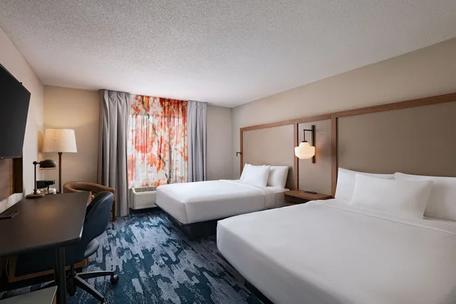 غرفة بسريرين كوين، Fairfield by Marriott Inn & Suites Kansas City Airport 2/7