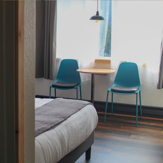 East, Queen Bed, Accessible، Adrift Hotel 3/4