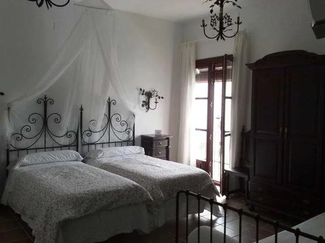 House، HACIENDA OLONTIGI 1/1