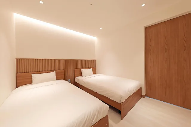 Condo, Spa, Water, Queen and Twin Beds, Lateral Side Ocean View, Terrace، Ocean To You Resort Sokcho Seorak Beach Hotel And Condo 1/3