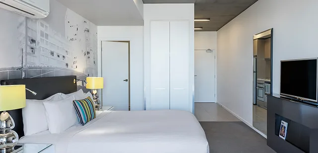 Studio Park Deluxe، Oaks Melbourne on William Suites 1/4