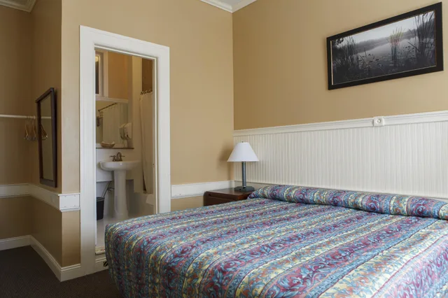 غرفة بسرير مزدوج، Grant Hotel 1/5