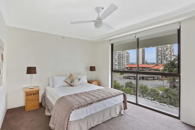 شقة بسرير كوين وسريرين فرديين بإطلالة على المرسى بـ3 غرف نوم، De Ville Apartments 2/5