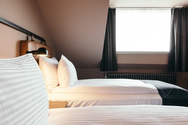 Urban, Queen Bed, Sauna، Exeter Hotel 8/10